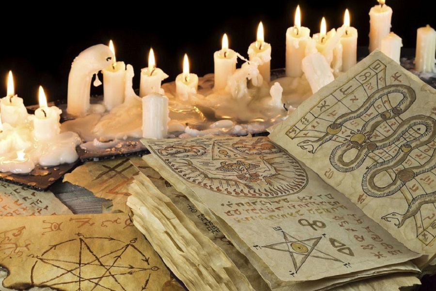 Hechiceria en Gatopulta