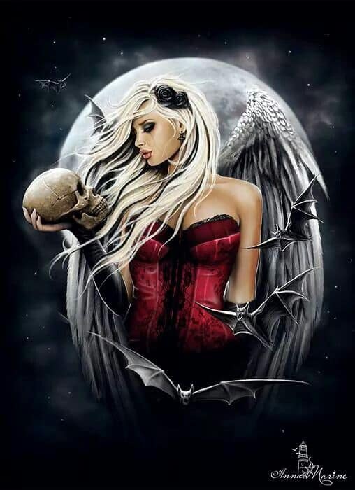 Martha Carroll era una mujer de mediana edad, recientemente divorciada y madre de una hermosa hija adolescente llamada Laura. Últimamente se sentía muy desgraciada, pues la ruptura de su matrimonio la había sumido en la depresión y, aunque aquel era el día de su cumpleaños, no se sentía con ánimos para celebrarlo. Sin embargo, aquella noche, cuando llegó a su piso tras un duro día de trabajo en la oficina, la aguardaba una alegría: por una vez, Laura se había acordado de su cumpleaños y le había comprado un