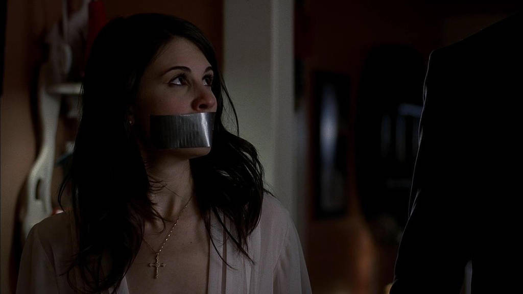 En un futuro lejano la civilización y el progreso han vuelto al mundo, tras un largo paréntesis de caos y barbarie provocado por terribles catástrofes naturales. Los enclaves más privilegiados viven en paz y disfrutan de un desarrollo tecnológico equiparable al del año 2000, aunque la población global sea mucho más reducida. Uno de los lugares más avanzados y apacibles del nuevo mundo es la ciudad de New Town, situada en la costa atlántica de Norteamérica.  Hans Darrell, un muchacho de quince años, estaba e