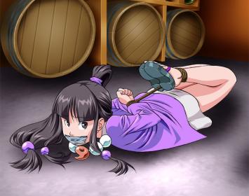 DOS EN UNO (relato fantástico): Joel Martínez era un muchacho hispano-estadounidense de quince años, que estaba enamorado en secreto de una atractiva compañera de clase llamada Amanda Martins. Sin embargo, Amanda también guardaba un secreto: había nacido con grandes poderes de médium. Solo necesitaba tocar algún objeto que hubiera pertenecido a un difunto para invocar su espíritu, obtener información de él o incluso proyectarlo hacia un cuerpo vivo, para que lo poseyera durante un tiempo limitado. Generalme